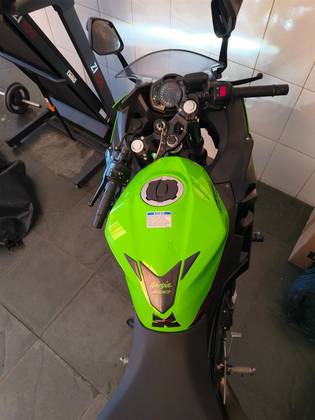 KAWASAKI NINJA 400 KRT EDITION KAWASAKI NINJA 400 KRT EDITION